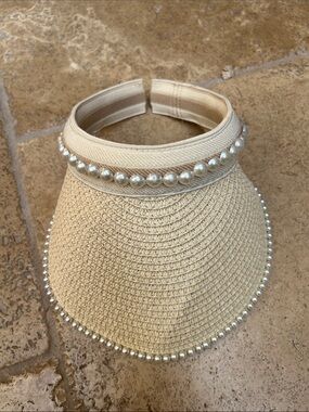Pearl-Trim Straw Visor Hat - Cream